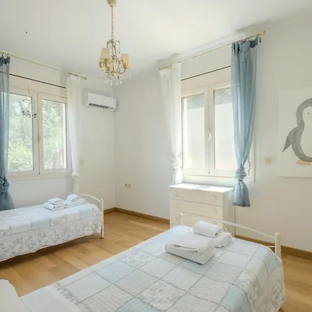 וילה Olea Corfu Exclusive With Infinity Pool & Panoramic Views Near Achilleion Palace